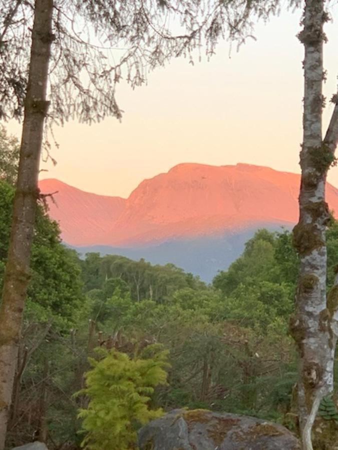 Tom Beag - Ben Nevis View Rooms Fort William Bagian luar foto